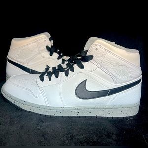 Jordan 1 mid white cement